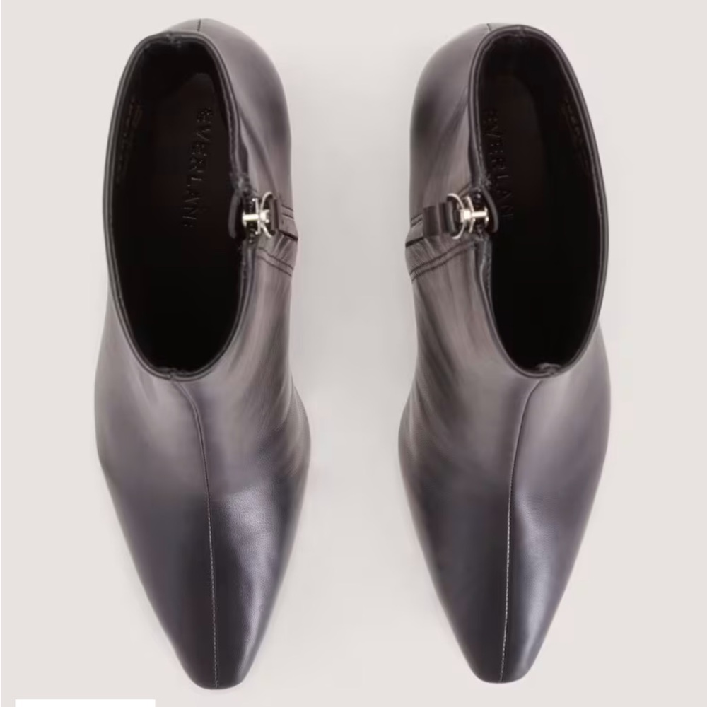 Everlane The Banana Boot Short Black Leather - Picture 5 of 6